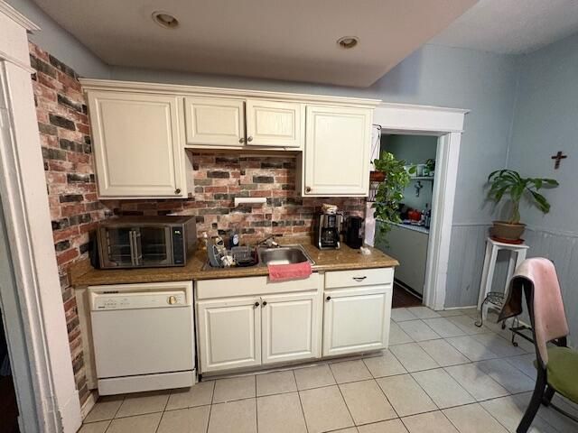 2715 Massachusetts AVE, Roanoke, VA 24017