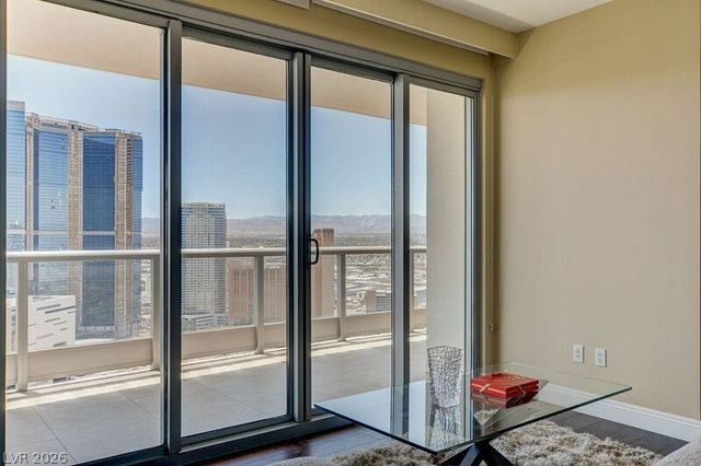 222 KAREN Avenue 3805, Las Vegas, NV 89109