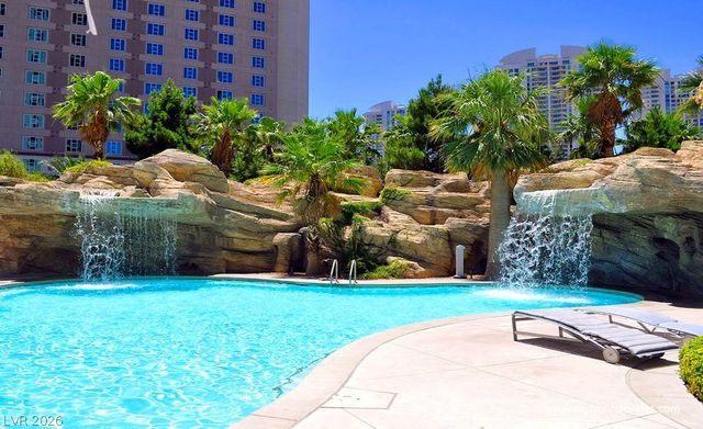 222 KAREN Avenue 3805, Las Vegas, NV 89109