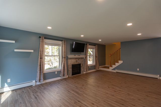 1029 Route 103A, New London, NH 03257