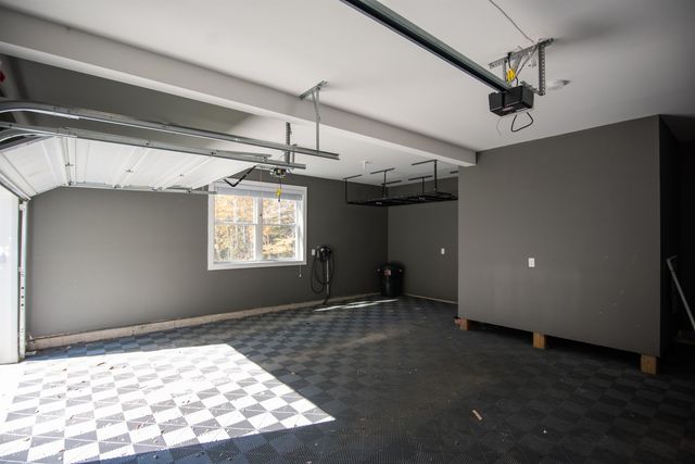 1029 Route 103A, New London, NH 03257