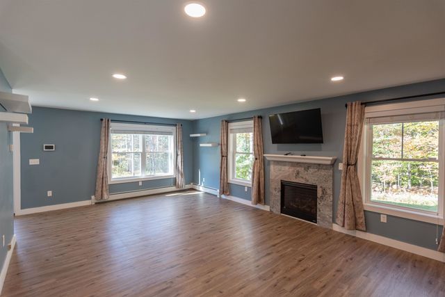 1029 Route 103A, New London, NH 03257