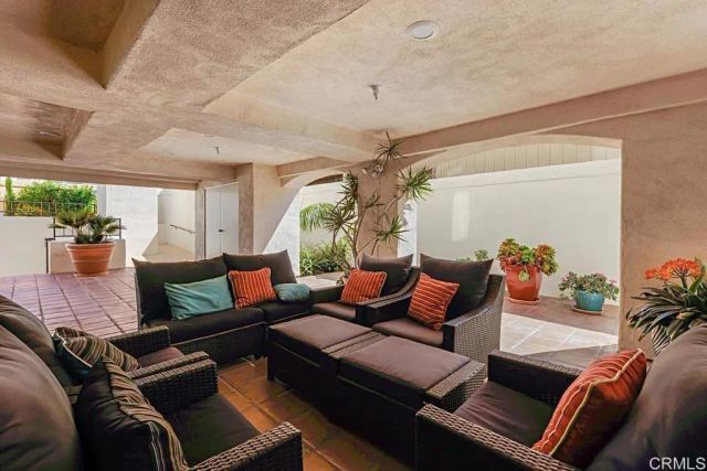 7757 Eads Avenue C 2, La Jolla, CA 92037