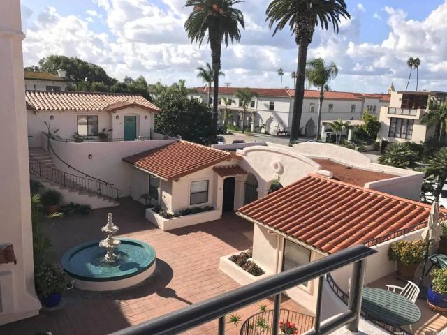 7757 Eads Avenue C 2, La Jolla, CA 92037