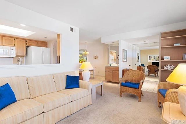 7757 Eads Avenue C 2, La Jolla, CA 92037