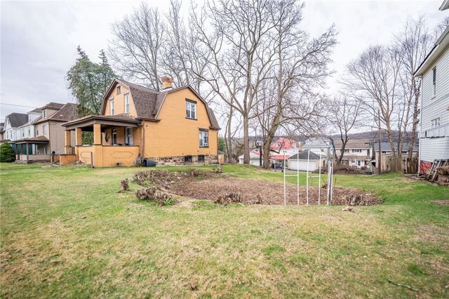 1731 Leishman Ave, Arnold, PA 15068