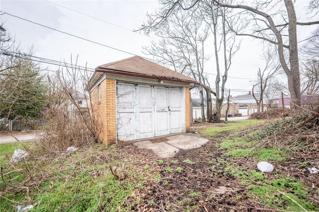 1731 Leishman Ave, Arnold, PA 15068