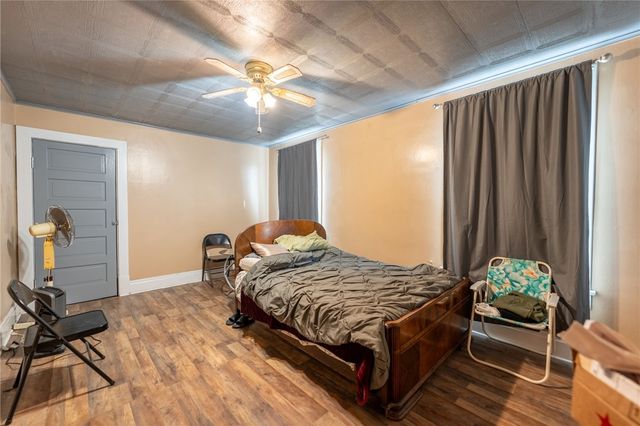 1731 Leishman Ave, Arnold, PA 15068