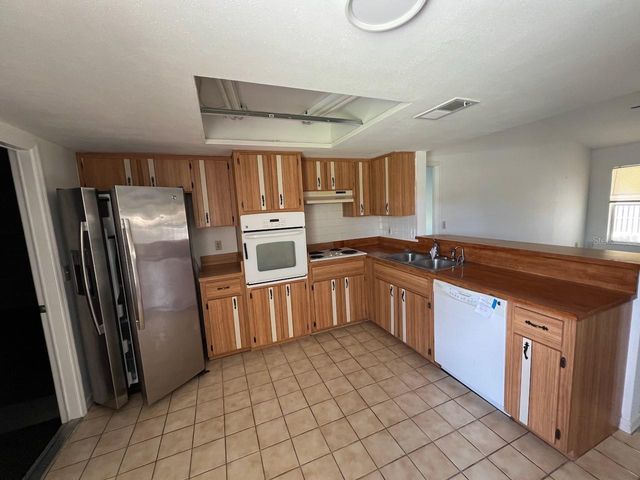 2024 LIME TREE DRIVE, Edgewater, FL 32141