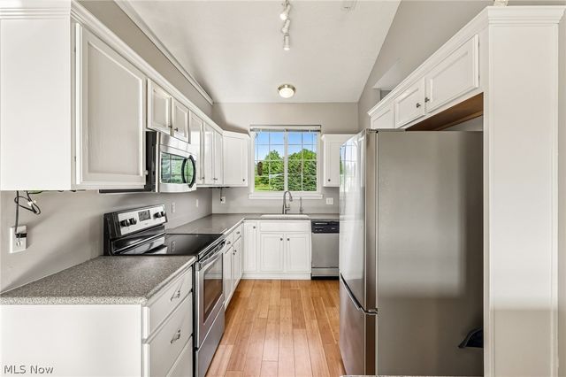 640 Southbay Drive, Wadsworth, OH 44281