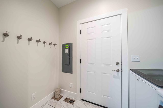 7920 W Juniper Beach Road, Mears, MI 49436