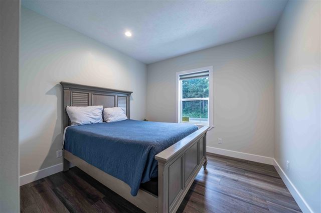 7920 W Juniper Beach Road, Mears, MI 49436