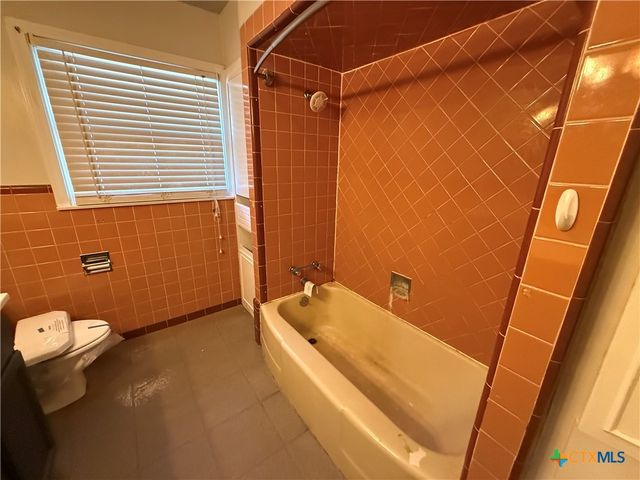 1701 N 13th Street, Temple, TX 76501