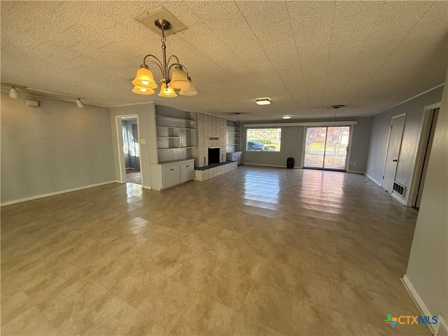 1701 N 13th Street, Temple, TX 76501