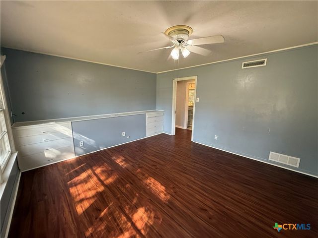 1701 N 13th Street, Temple, TX 76501