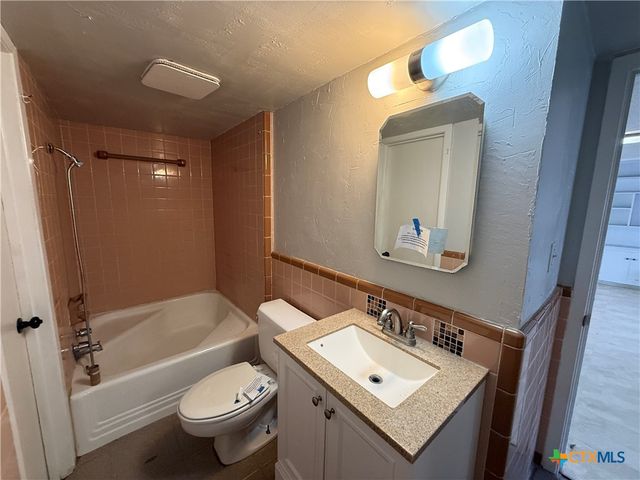 1701 N 13th Street, Temple, TX 76501