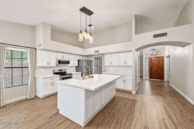 966 N SAINT ELENA Street, Gilbert, AZ 85234