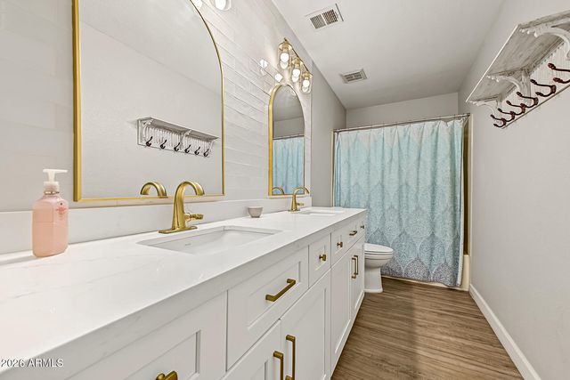 966 N SAINT ELENA Street, Gilbert, AZ 85234