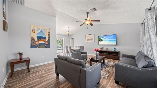 11195 Seabreeze AVE, Port Charlotte, FL 33981