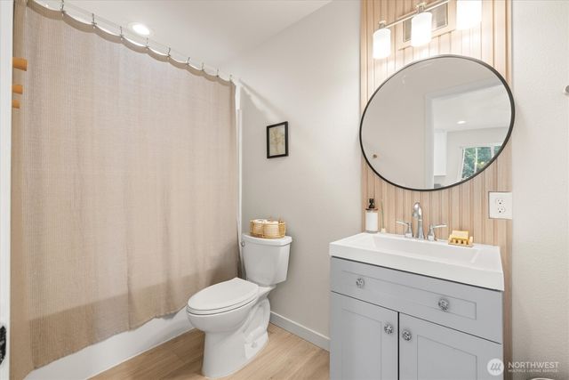 211 W Oak Street, Yacolt, WA 98675