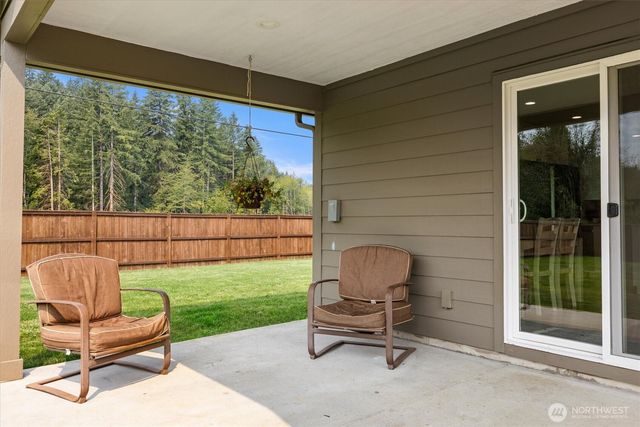 211 W Oak Street, Yacolt, WA 98675