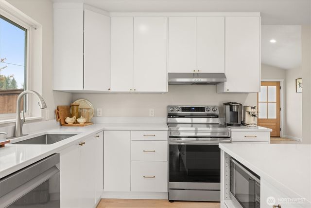 211 W Oak Street, Yacolt, WA 98675