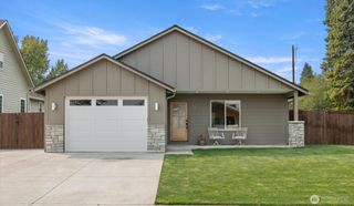 211 W Oak Street, Yacolt, WA 98675
