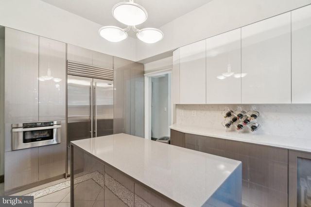 7200 CONNECTICUT AVE, Chevy Chase, MD 20815