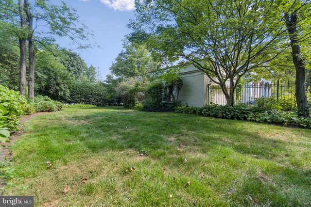 7200 CONNECTICUT AVE, Chevy Chase, MD 20815