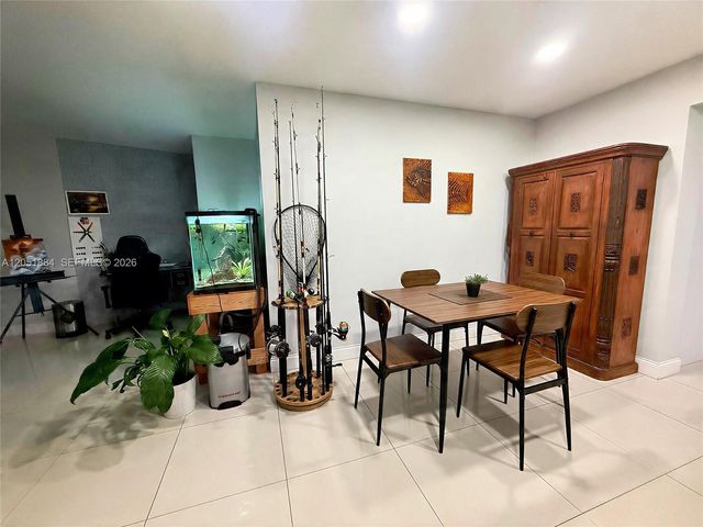 6362 Southgate Boulevard 2, Margate, FL 33068