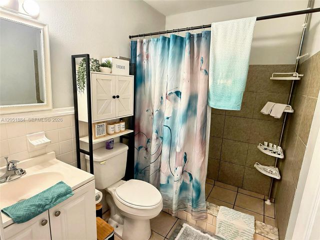 6362 Southgate Boulevard 2, Margate, FL 33068