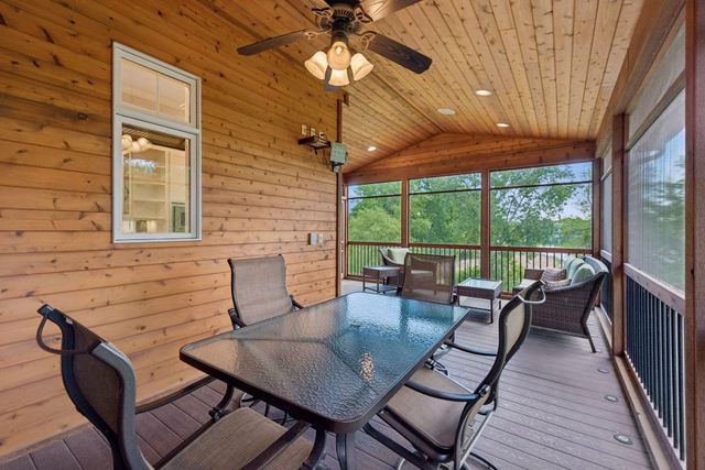 2975 Klondike Avenue N, Lake Elmo, MN 55042