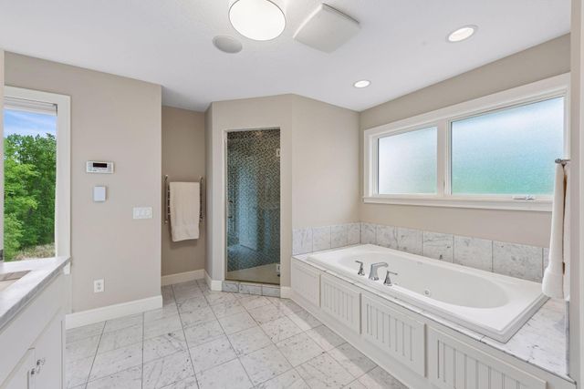2975 Klondike Avenue N, Lake Elmo, MN 55042