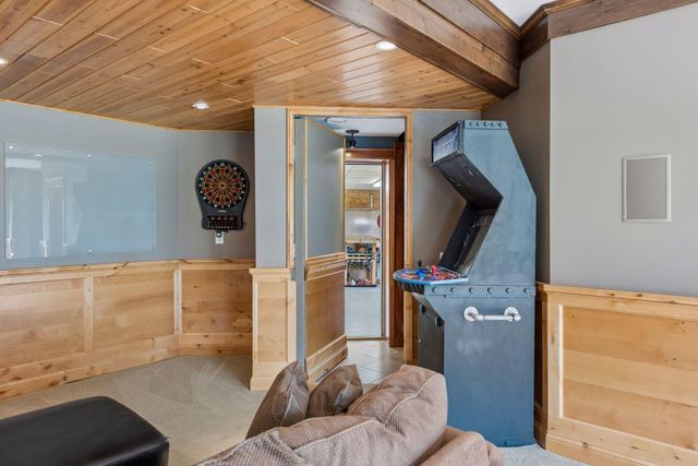 2975 Klondike Avenue N, Lake Elmo, MN 55042