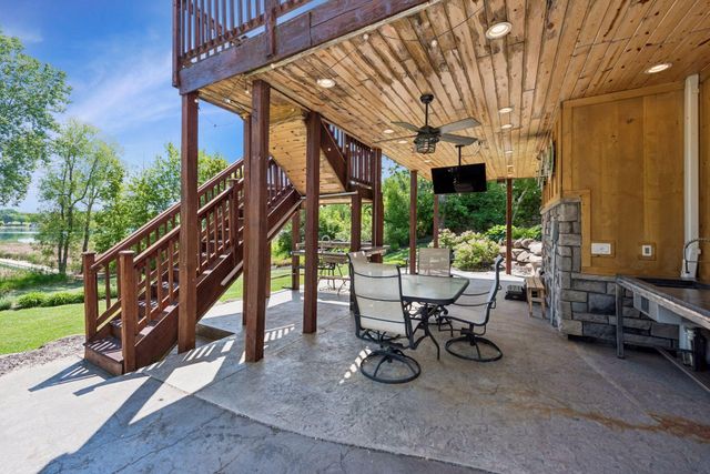 2975 Klondike Avenue N, Lake Elmo, MN 55042
