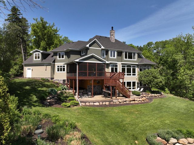 2975 Klondike Avenue N, Lake Elmo, MN 55042