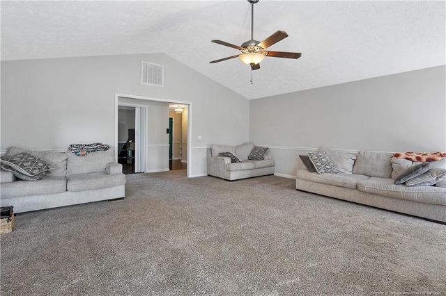 7578 Firethorn Drive, Fayetteville, NC 28311