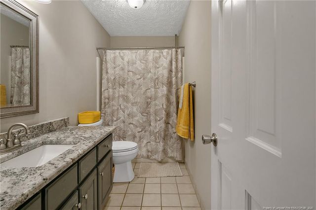 7578 Firethorn Drive, Fayetteville, NC 28311