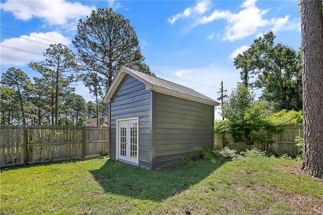 7578 Firethorn Drive, Fayetteville, NC 28311