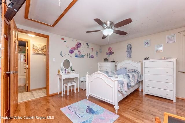 270 Mettacahonts Road, Accord, NY 12404