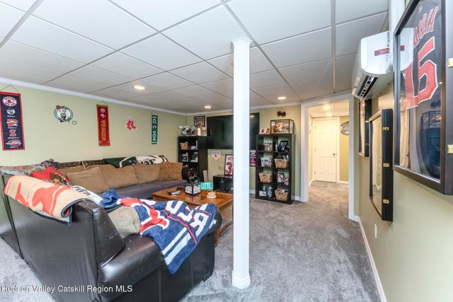 270 Mettacahonts Road, Accord, NY 12404