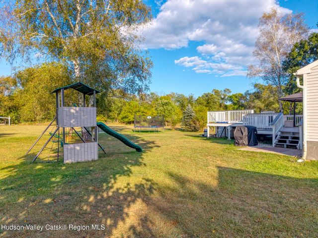 270 Mettacahonts Road, Accord, NY 12404