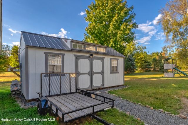 270 Mettacahonts Road, Accord, NY 12404