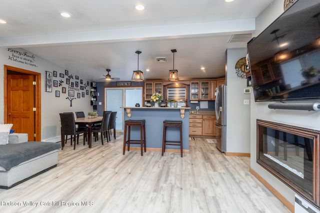 270 Mettacahonts Road, Accord, NY 12404