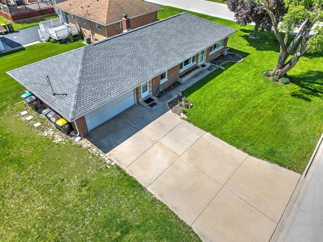 9702 Oak Park Avenue, Chicago Ridge, IL 60415