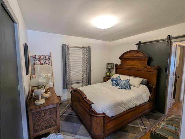 407 S 1st Street, Hiawatha, KS 66434