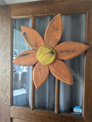 407 S 1st Street, Hiawatha, KS 66434