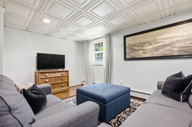 48 Gray Road, Andover, MA 01810