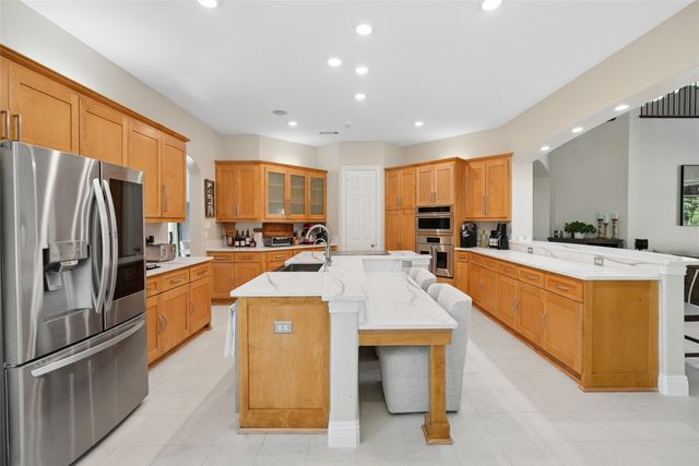 8319 Midway Road, Dallas, TX 75209