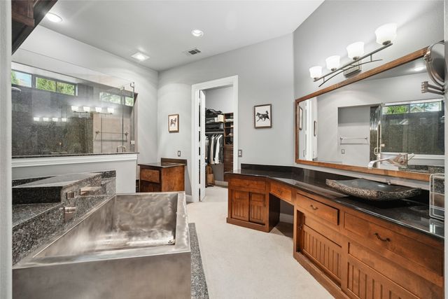 8319 Midway Road, Dallas, TX 75209